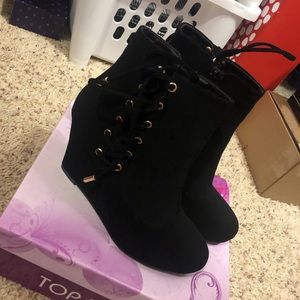 Top Moda - Black 3 inch Boots W/ Laces